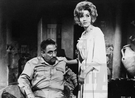 José Bódalo, Ingrid Pitt